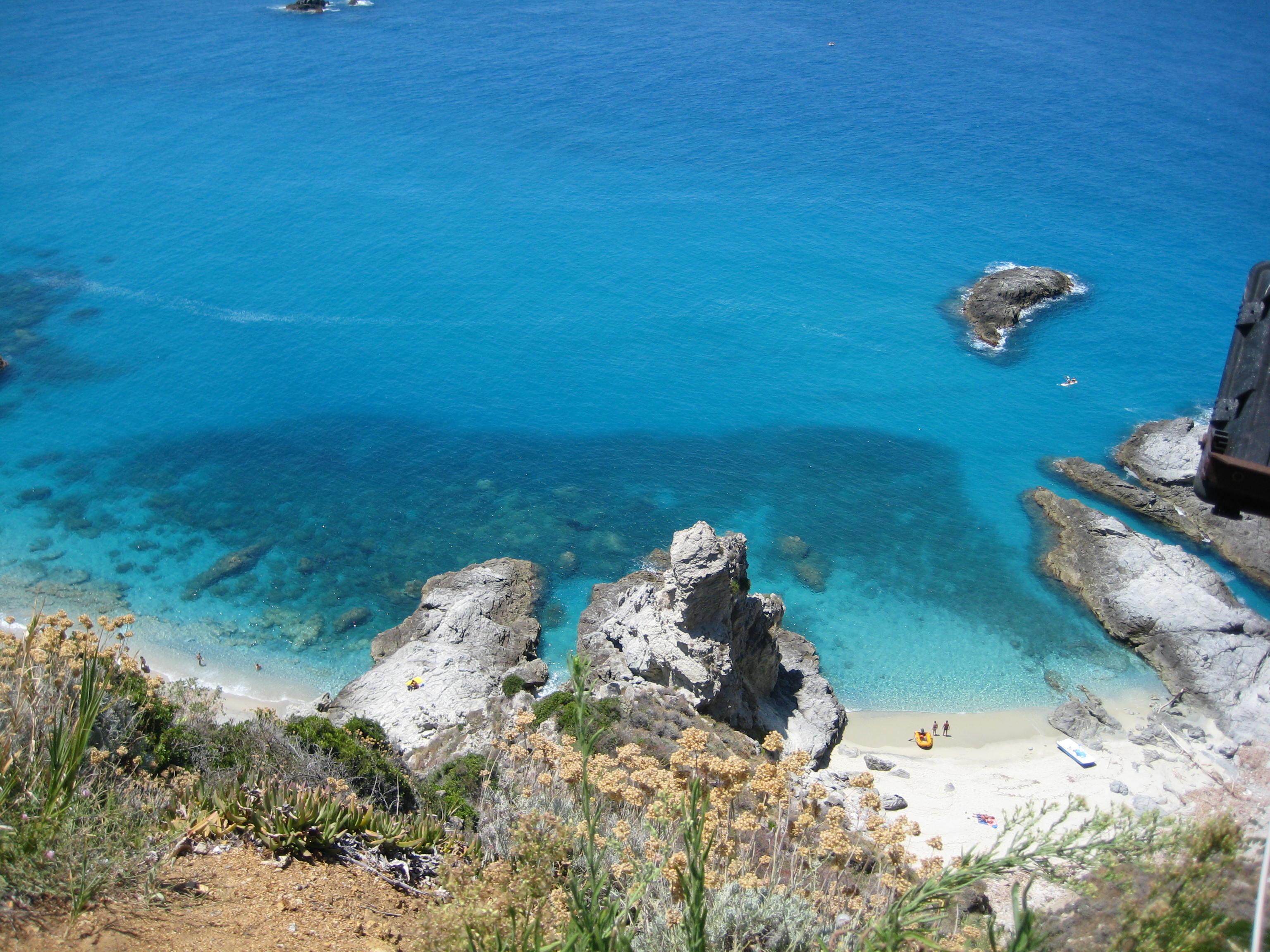 Residence Hotel La Taverna Capo Vaticano Eksteriør billede